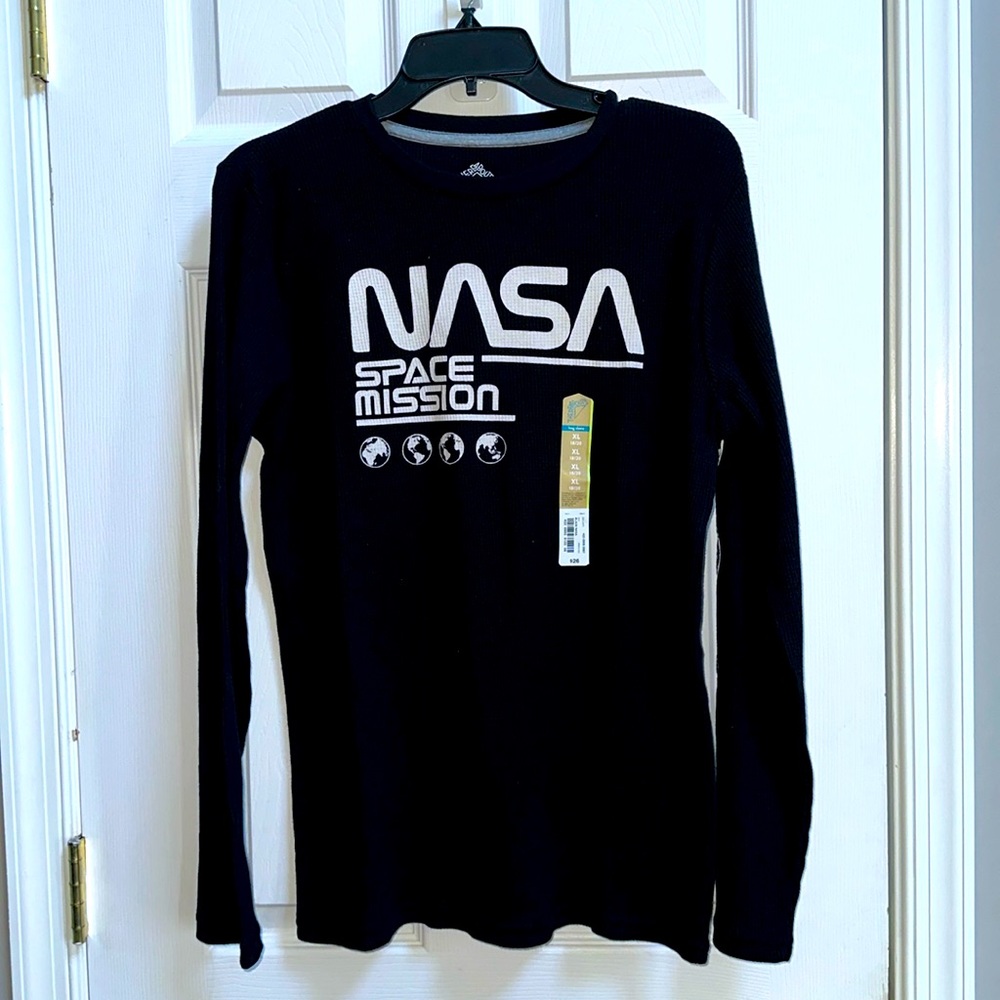 Thereabouts Black NASA waffle-knit long sleeves NWT